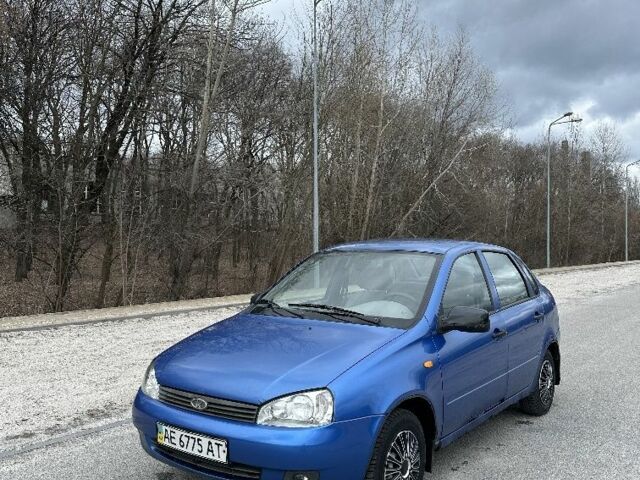 Синій ВАЗ Калина, об'ємом двигуна 1.6 л та пробігом 200 тис. км за 1299 $, фото 1 на Automoto.ua