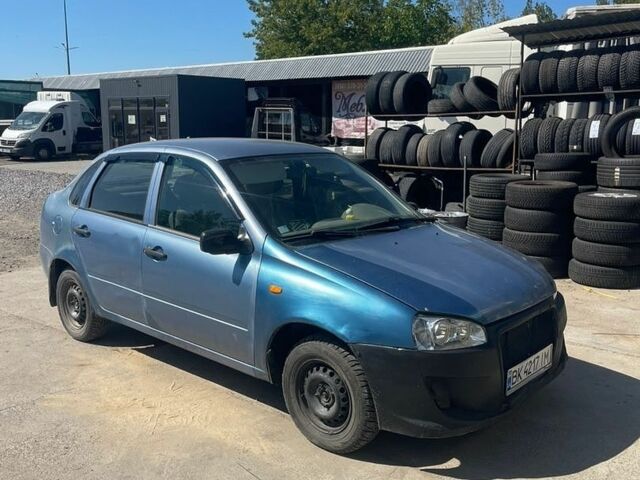 Синий ВАЗ Калина, объемом двигателя 1.6 л и пробегом 230 тыс. км за 1000 $, фото 1 на Automoto.ua