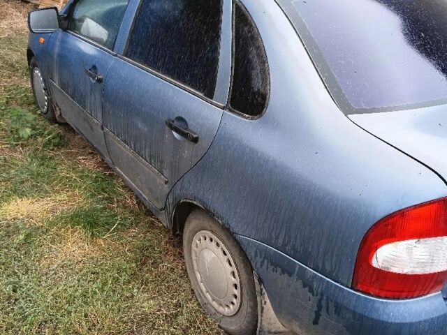 Синий ВАЗ Калина, объемом двигателя 0 л и пробегом 173 тыс. км за 600 $, фото 1 на Automoto.ua