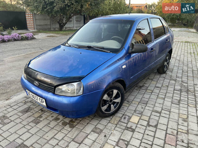 Синий ВАЗ Калина, объемом двигателя 1.6 л и пробегом 555 тыс. км за 1375 $, фото 1 на Automoto.ua