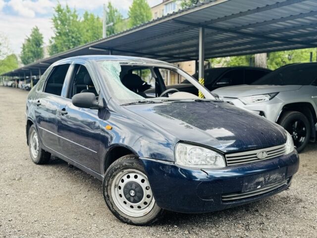 Синий ВАЗ Калина, объемом двигателя 1.6 л и пробегом 100 тыс. км за 1500 $, фото 1 на Automoto.ua