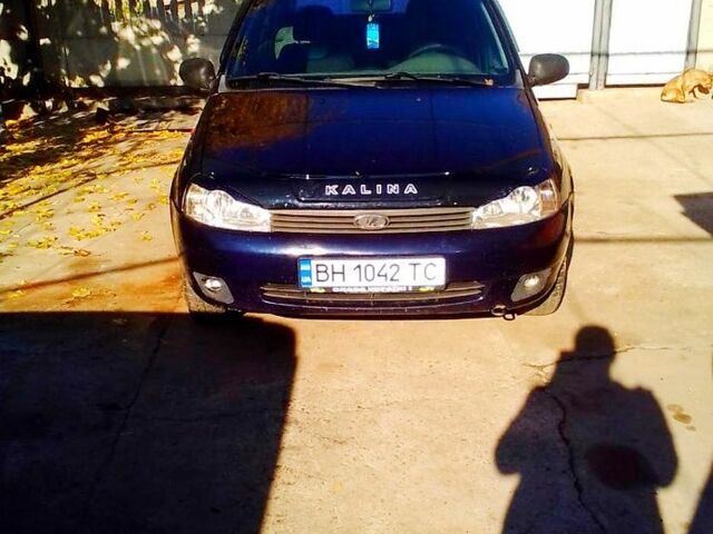Синій ВАЗ Kalina, об'ємом двигуна 1.6 л та пробігом 150 тис. км за 2100 $, фото 1 на Automoto.ua