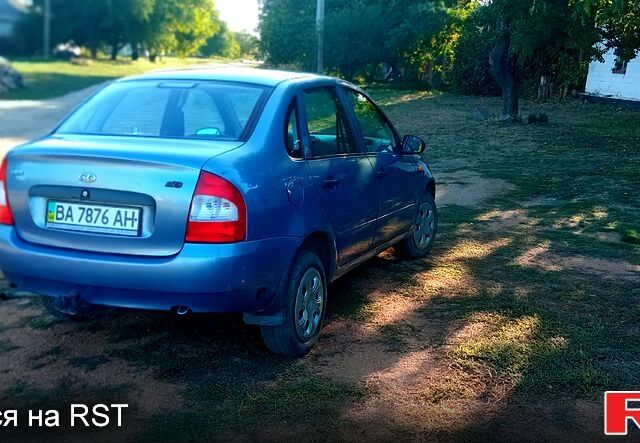 Синій ВАЗ Kalina, об'ємом двигуна 1.6 л та пробігом 200 тис. км за 1800 $, фото 1 на Automoto.ua
