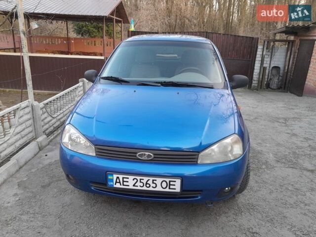 Синий ВАЗ Калина, объемом двигателя 1.6 л и пробегом 174 тыс. км за 1700 $, фото 1 на Automoto.ua