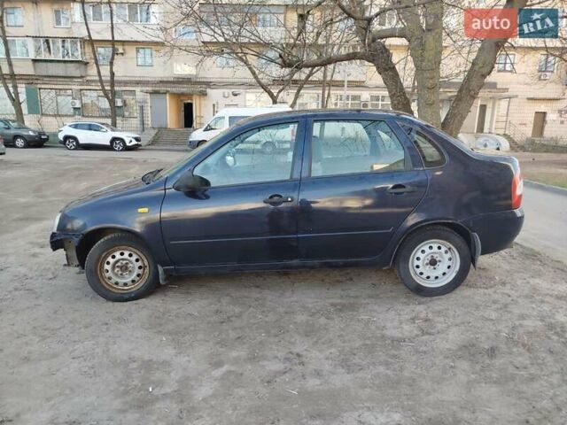 Синий ВАЗ Калина, объемом двигателя 1.6 л и пробегом 165 тыс. км за 1500 $, фото 1 на Automoto.ua