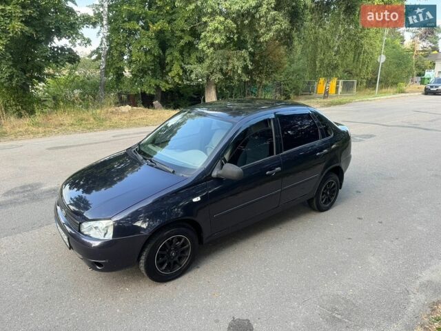 Синий ВАЗ Калина, объемом двигателя 1.6 л и пробегом 215 тыс. км за 2350 $, фото 1 на Automoto.ua
