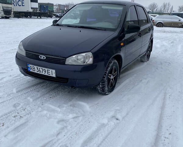 Синий ВАЗ Калина, объемом двигателя 1.6 л и пробегом 270 тыс. км за 1900 $, фото 1 на Automoto.ua