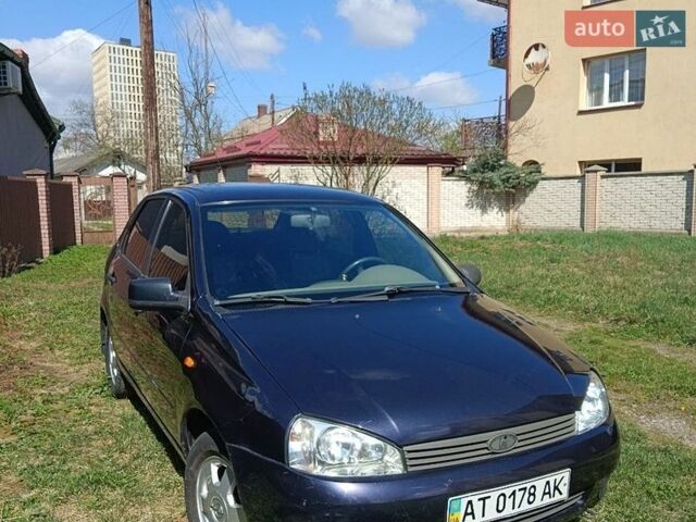 Синий ВАЗ Калина, объемом двигателя 1.6 л и пробегом 125 тыс. км за 1650 $, фото 1 на Automoto.ua