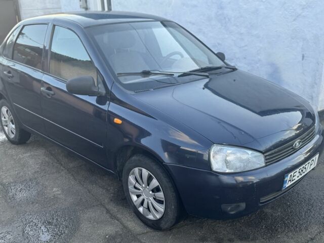 Синий ВАЗ Калина, объемом двигателя 1.6 л и пробегом 150 тыс. км за 1800 $, фото 1 на Automoto.ua