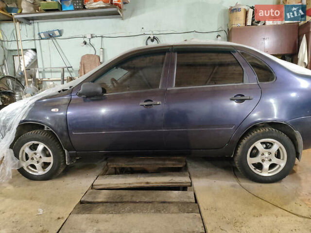 Синий ВАЗ Калина, объемом двигателя 1.6 л и пробегом 246 тыс. км за 2500 $, фото 1 на Automoto.ua