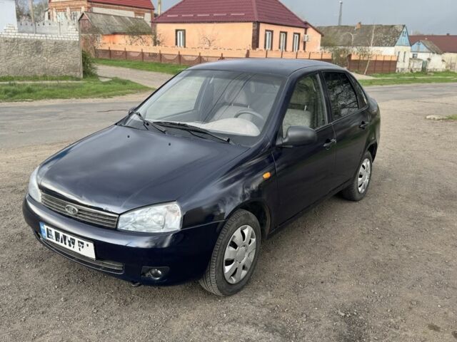 Синий ВАЗ Калина, объемом двигателя 1.6 л и пробегом 105 тыс. км за 1700 $, фото 1 на Automoto.ua