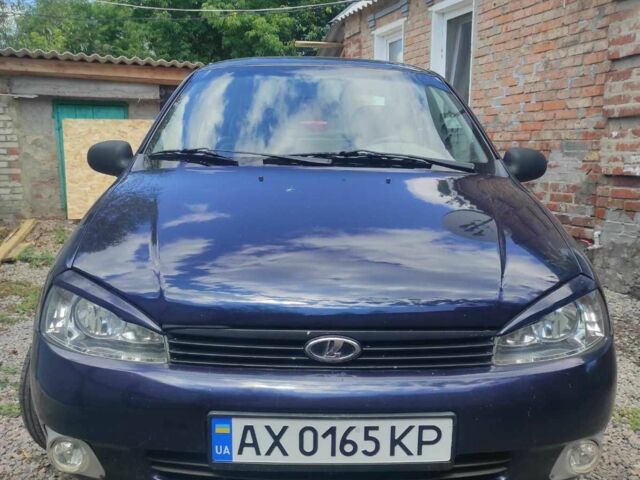 Синій ВАЗ Калина, об'ємом двигуна 1.6 л та пробігом 253 тис. км за 2616 $, фото 1 на Automoto.ua