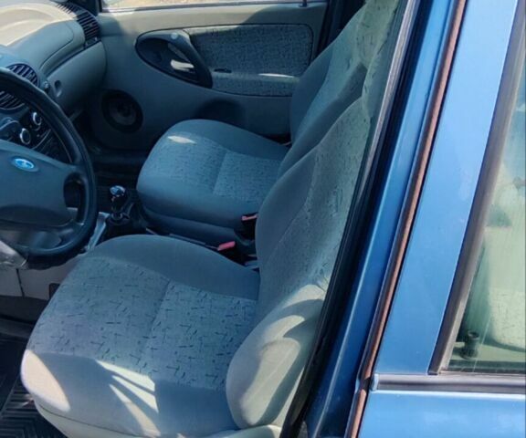 Синій ВАЗ Калина, об'ємом двигуна 1.6 л та пробігом 162 тис. км за 1669 $, фото 1 на Automoto.ua