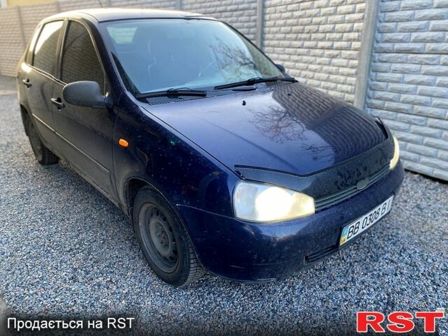 Синий ВАЗ Kalina, объемом двигателя 1.4 л и пробегом 262 тыс. км за 1360 $, фото 1 на Automoto.ua