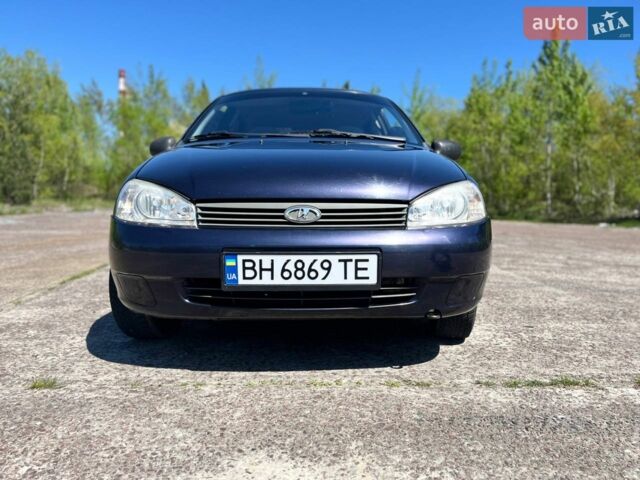 Синій ВАЗ Калина, об'ємом двигуна 1.6 л та пробігом 101 тис. км за 2800 $, фото 1 на Automoto.ua