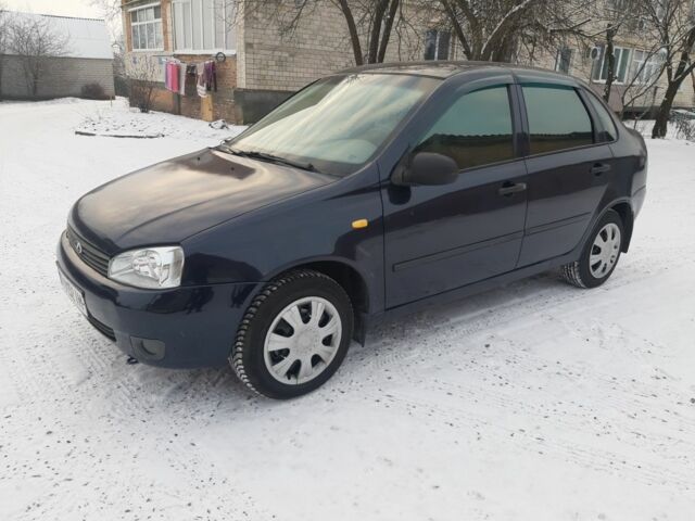 Синій ВАЗ Калина, об'ємом двигуна 1.6 л та пробігом 180 тис. км за 1999 $, фото 1 на Automoto.ua