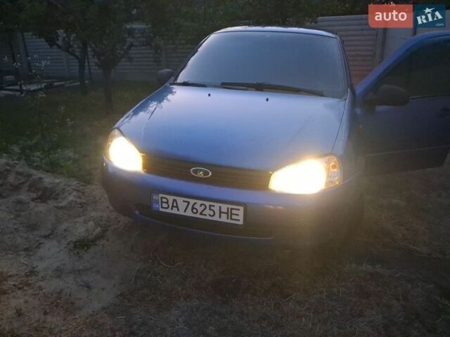 Синий ВАЗ Калина, объемом двигателя 1.6 л и пробегом 150 тыс. км за 2001 $, фото 1 на Automoto.ua