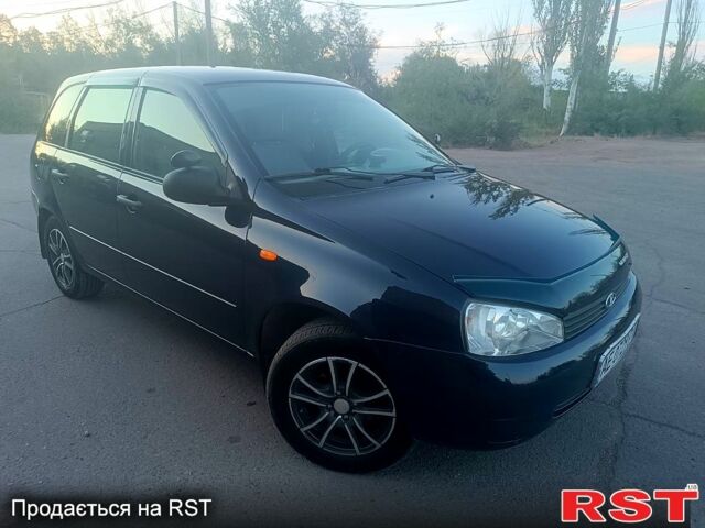 Синий ВАЗ Kalina, объемом двигателя 1.4 л и пробегом 83 тыс. км за 3200 $, фото 1 на Automoto.ua