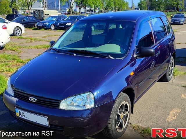 Синий ВАЗ Kalina, объемом двигателя 1.4 л и пробегом 77 тыс. км за 3500 $, фото 1 на Automoto.ua
