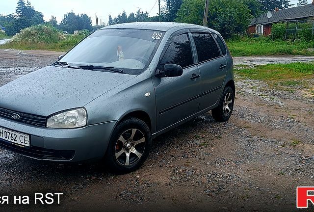 Зеленый ВАЗ Kalina, объемом двигателя 1.6 л и пробегом 1000 тыс. км за 1500 $, фото 1 на Automoto.ua