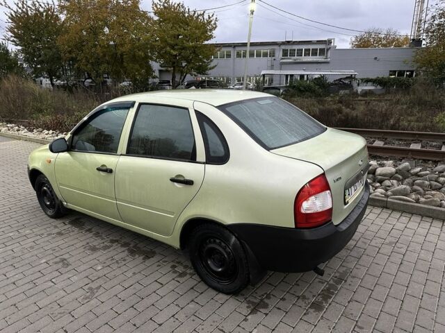 Зелений ВАЗ Калина, об'ємом двигуна 1.5 л та пробігом 200 тис. км за 1260 $, фото 1 на Automoto.ua