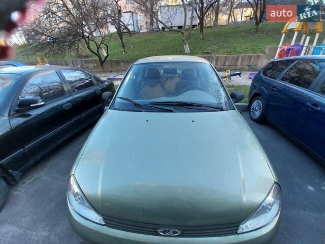 Зеленый ВАЗ Калина, объемом двигателя 1.39 л и пробегом 81 тыс. км за 3200 $, фото 1 на Automoto.ua