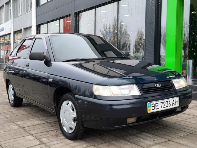 Черный ВАЗ Лада 110, объемом двигателя 16 л и пробегом 151 тыс. км за 3950 $, фото 1 на Automoto.ua