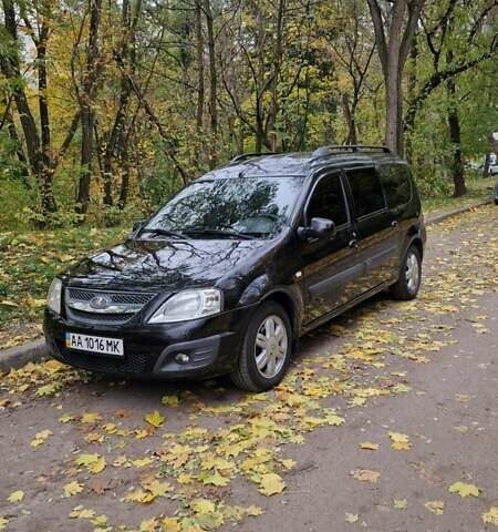 Черный ВАЗ Largus, объемом двигателя 1.6 л и пробегом 230 тыс. км за 5750 $, фото 1 на Automoto.ua