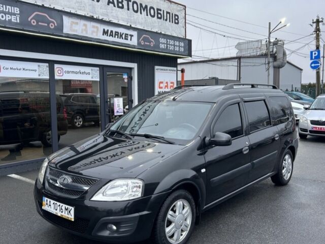 Черный ВАЗ Largus, объемом двигателя 1.6 л и пробегом 157 тыс. км за 6499 $, фото 1 на Automoto.ua