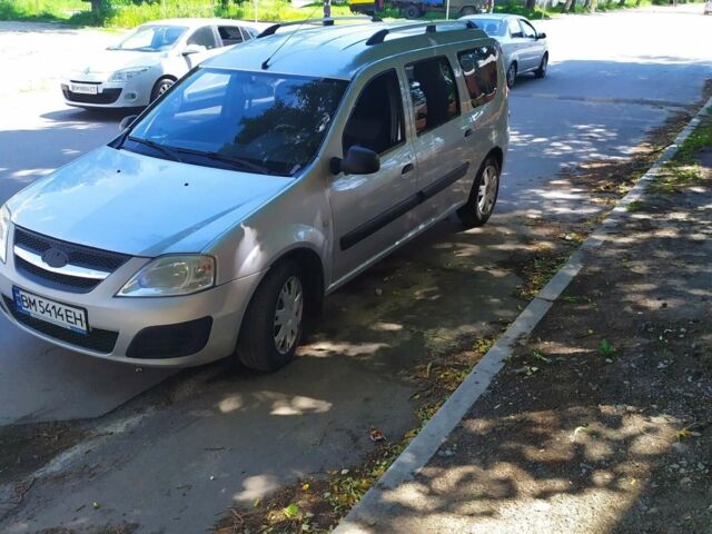 Сірий ВАЗ Largus, об'ємом двигуна 1.6 л та пробігом 150 тис. км за 5400 $, фото 1 на Automoto.ua