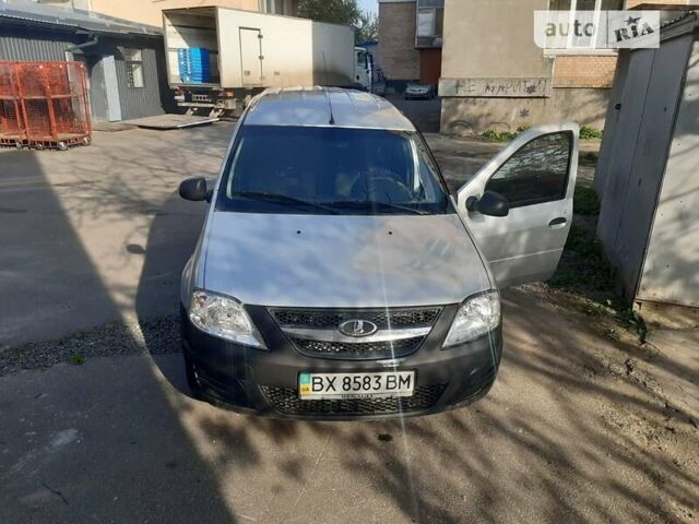 Серый ВАЗ Largus, объемом двигателя 1.6 л и пробегом 205 тыс. км за 3500 $, фото 1 на Automoto.ua