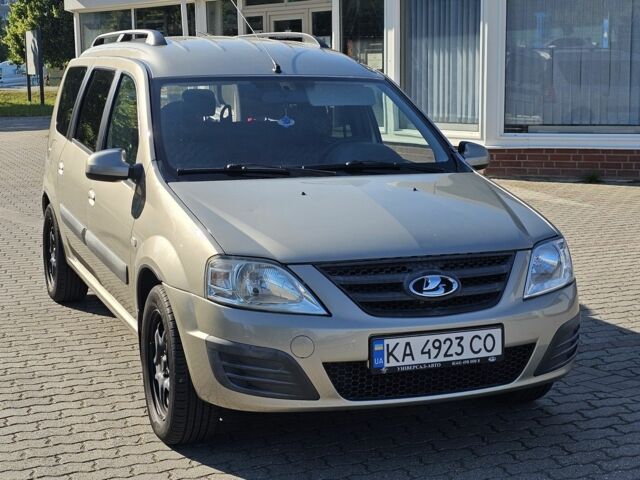 Серый ВАЗ Largus, объемом двигателя 1.6 л и пробегом 123 тыс. км за 7621 $, фото 1 на Automoto.ua