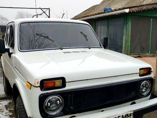 Білий ВАЗ Нива, об'ємом двигуна 1.6 л та пробігом 0 тис. км за 1600 $, фото 1 на Automoto.ua
