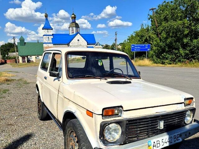 Белый ВАЗ Нива, объемом двигателя 1.5 л и пробегом 0 тыс. км за 900 $, фото 1 на Automoto.ua
