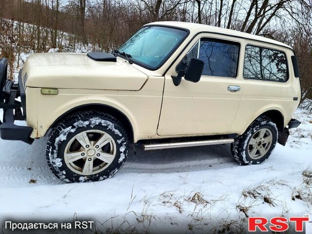 Білий ВАЗ Нива, об'ємом двигуна 1.7 л та пробігом 2 тис. км за 1800 $, фото 1 на Automoto.ua