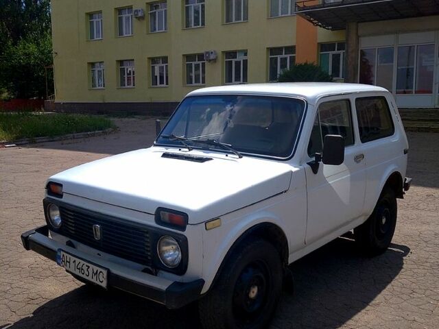 Білий ВАЗ Нива, об'ємом двигуна 1.6 л та пробігом 150 тис. км за 1200 $, фото 1 на Automoto.ua