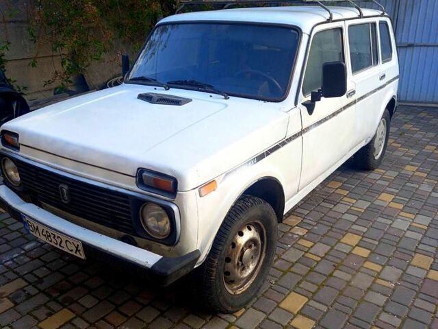Белый ВАЗ Нива, объемом двигателя 1.8 л и пробегом 0 тыс. км за 2800 $, фото 1 на Automoto.ua