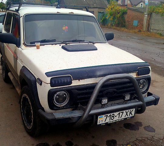 Белый ВАЗ Нива, объемом двигателя 17 л и пробегом 0 тыс. км за 3080 $, фото 1 на Automoto.ua