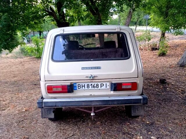 Бежевый ВАЗ Нива, объемом двигателя 1.6 л и пробегом 64 тыс. км за 2500 $, фото 1 на Automoto.ua