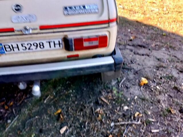 Бежевий ВАЗ Нива, об'ємом двигуна 1.6 л та пробігом 140 тис. км за 2500 $, фото 1 на Automoto.ua