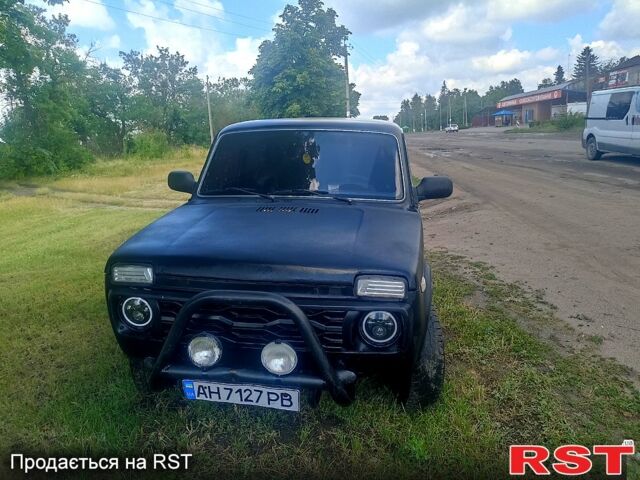 Черный ВАЗ Нива, объемом двигателя 1.7 л и пробегом 0 тыс. км за 2300 $, фото 1 на Automoto.ua
