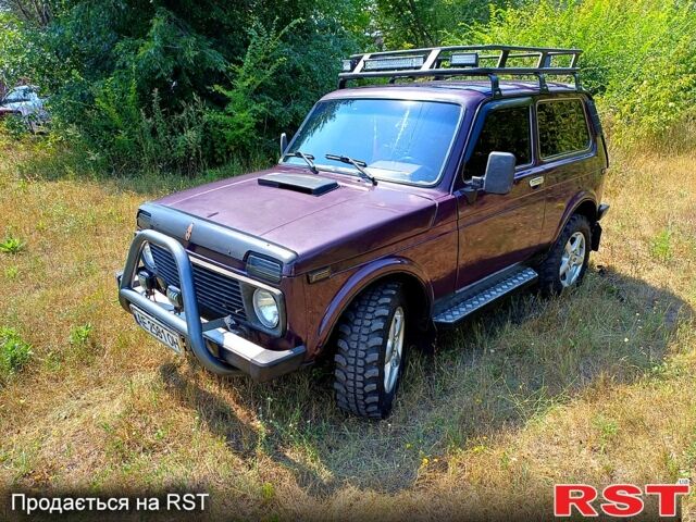 Фиолетовый ВАЗ Нива, объемом двигателя 1.7 л и пробегом 0 тыс. км за 3000 $, фото 1 на Automoto.ua