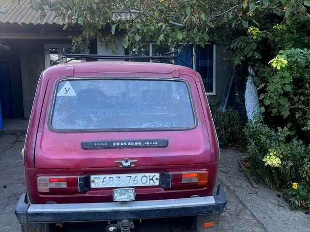 Червоний ВАЗ Нива, об'ємом двигуна 1.7 л та пробігом 0 тис. км за 1200 $, фото 1 на Automoto.ua