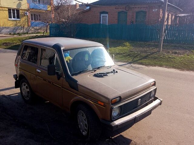 ВАЗ Нива, об'ємом двигуна 15 л та пробігом 100 тис. км за 2200 $, фото 1 на Automoto.ua