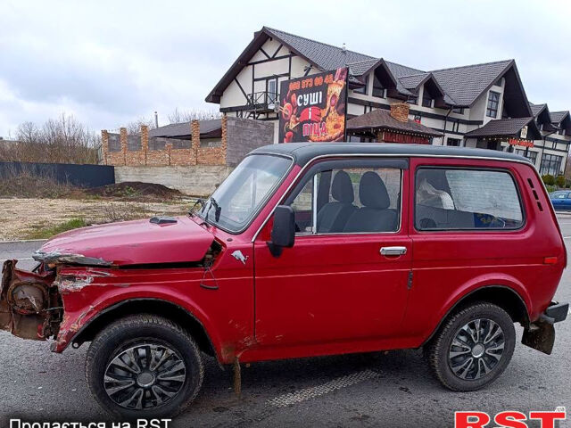ВАЗ Нива, объемом двигателя 1.6 л и пробегом 52 тыс. км за 900 $, фото 1 на Automoto.ua