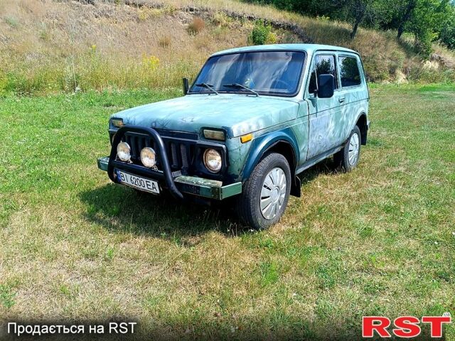 ВАЗ Нива, объемом двигателя 1.5 л и пробегом 150 тыс. км за 1350 $, фото 1 на Automoto.ua