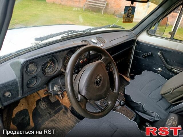 ВАЗ Нива, объемом двигателя 1.6 л и пробегом 100 тыс. км за 1600 $, фото 1 на Automoto.ua