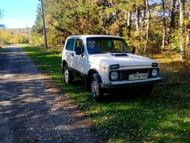 ВАЗ Нива, объемом двигателя 1.6 л и пробегом 0 тыс. км за 1500 $, фото 1 на Automoto.ua
