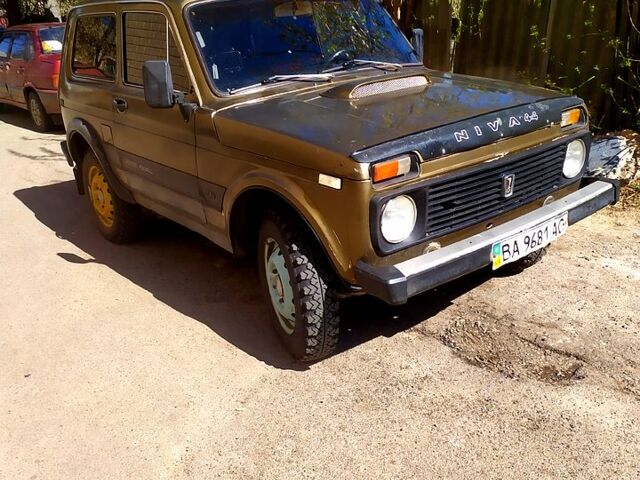 ВАЗ Нива, объемом двигателя 1.6 л и пробегом 87 тыс. км за 1500 $, фото 1 на Automoto.ua