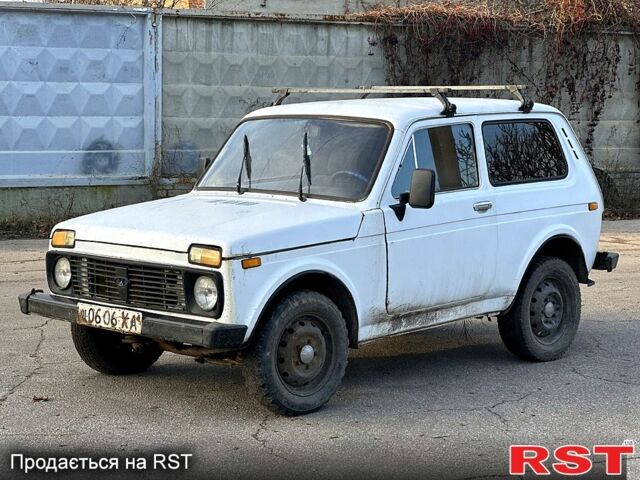ВАЗ Нива, объемом двигателя 1.6 л и пробегом 0 тыс. км за 750 $, фото 1 на Automoto.ua